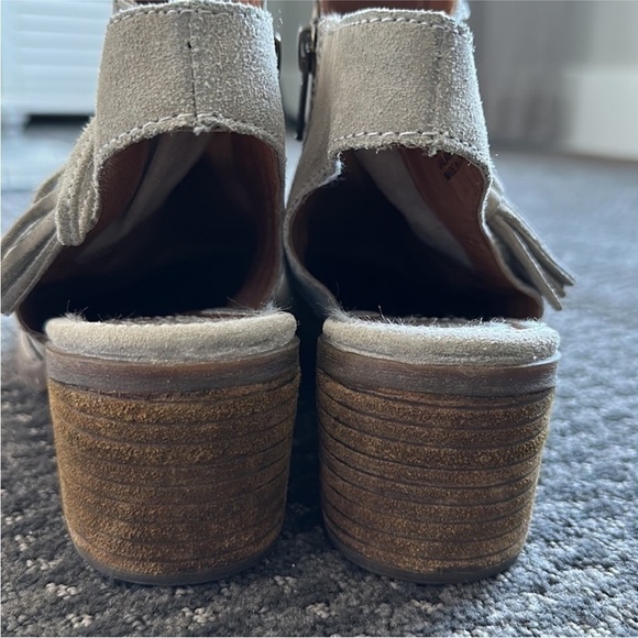 Born Monikah Booties - Picture 6 of 12